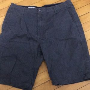 Volvo’s shorts as 34